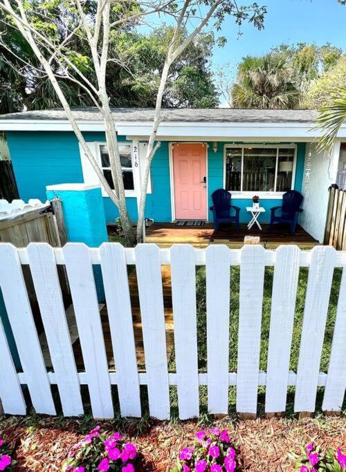 Beach Bungalow In Downtown Cocoa Beach Vila Exterior foto